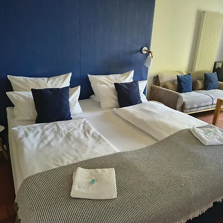 Meerhotel Hotel